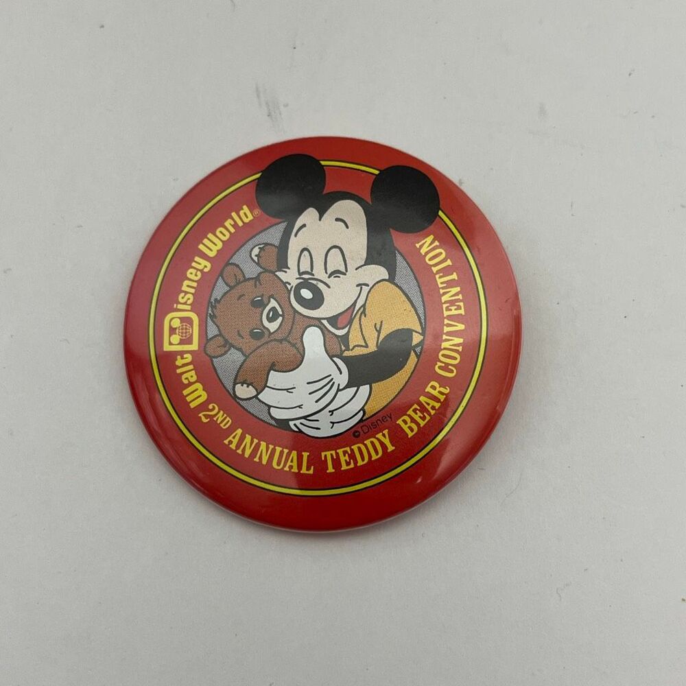 1980's Disney World Teddy Bear Convention 2 1/4" Pinback Button